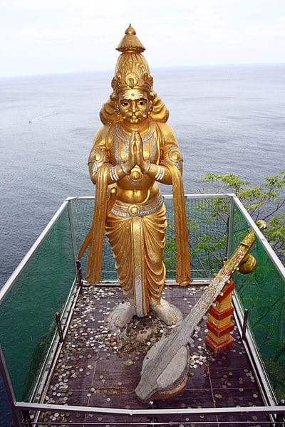 कोनसवरम मंदिर में रावण की प्रतिमा