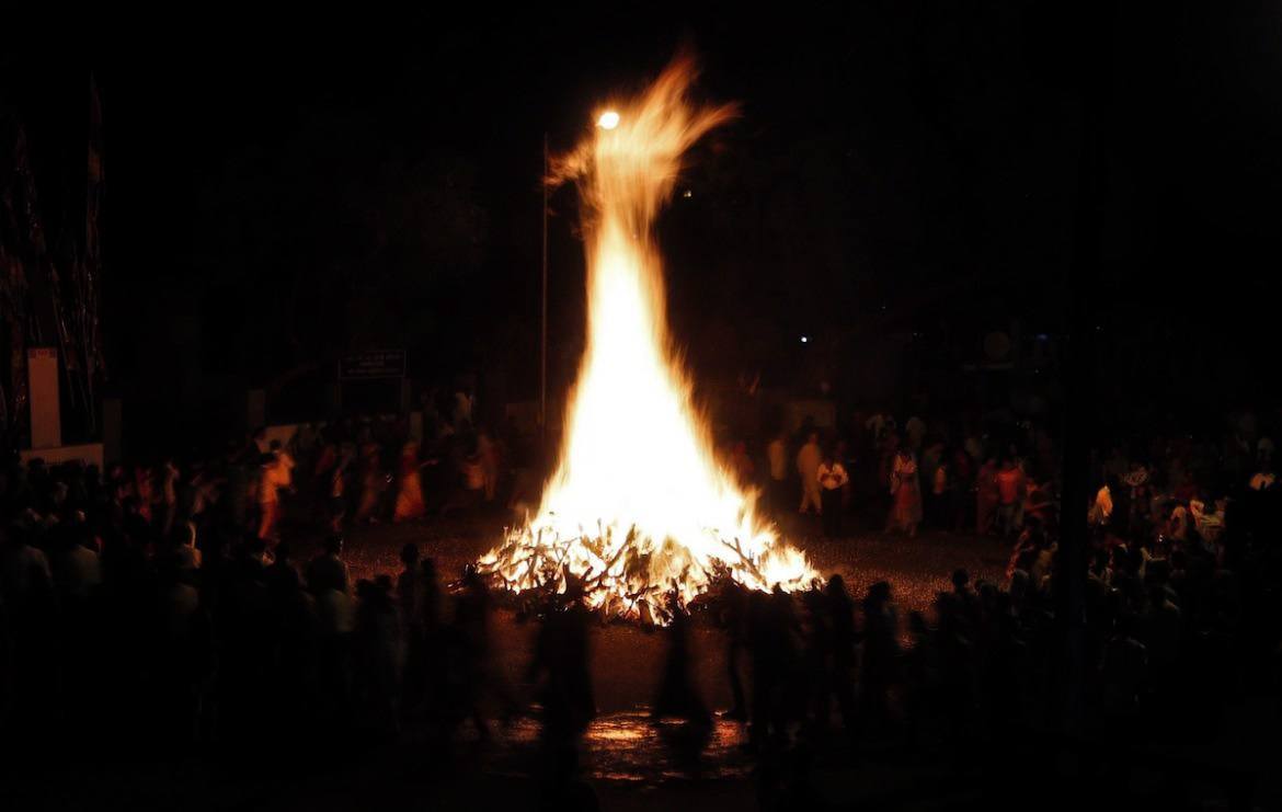 Holi Dahan, Holi Bonfire